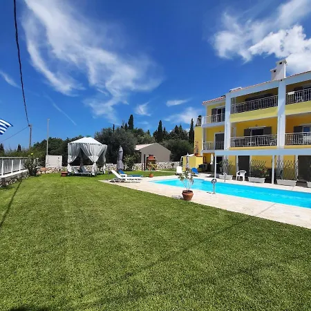 Ela Apartment Metaxata