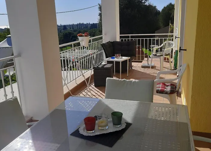 Apartment Ela *
