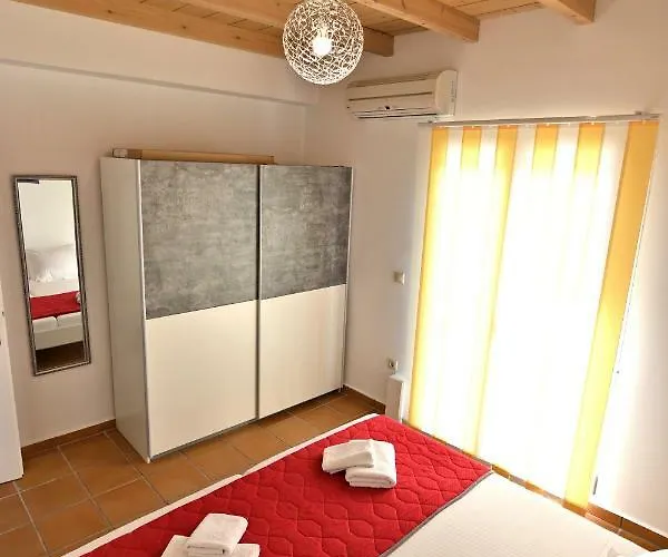 Apartment Ela Metaxáta
